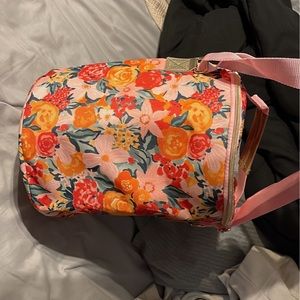 Insulated cooler bag